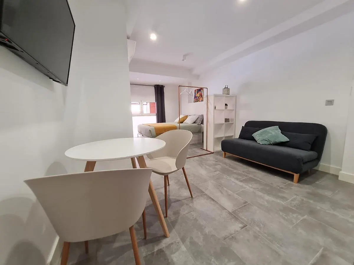 Loftinmalaga Aparthotel