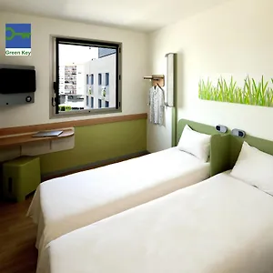 ibis-budget-lleida.catalonia-hotels.com/