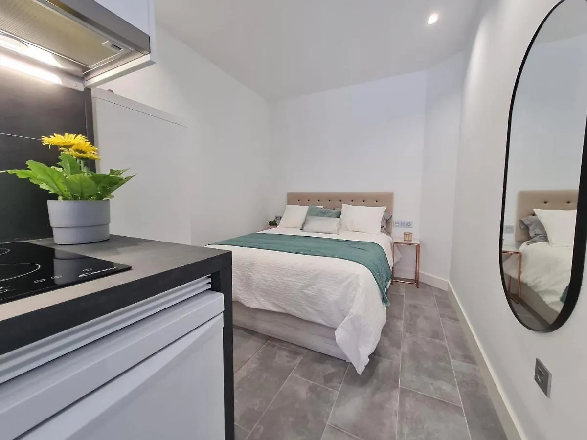 Loftinmalaga Aparthotel